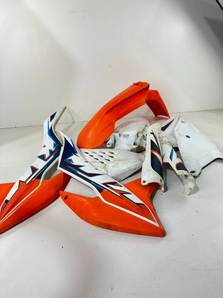 2019-2022 KTM 125SX OEM PLASTICS SET SHROUDS FENDERS GUARDS ORANGE WHITE #282