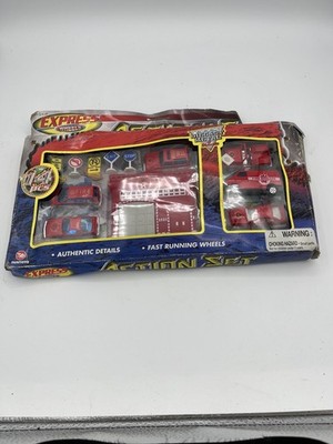 NEW Express Wheels Super Play Set Emergency Vehicle's 14pc Toy Die Cast Metal