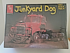 ERTL JUNKYARD DOG Mack Truck model kit (Original Vintage Kit) Sealed
