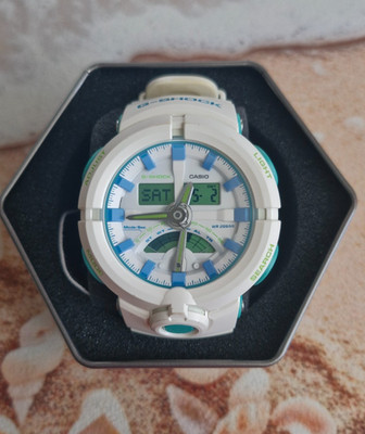 CASIO G-Shock GA-500WG-7ADR Quartz Gebraucht Uhr