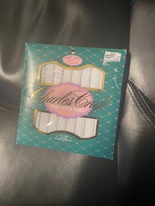 CHARLES CRAFT - WASTE FABRIC - CROSS STITCH FABRIC - 8.5 CT - 12" X 8" NIP