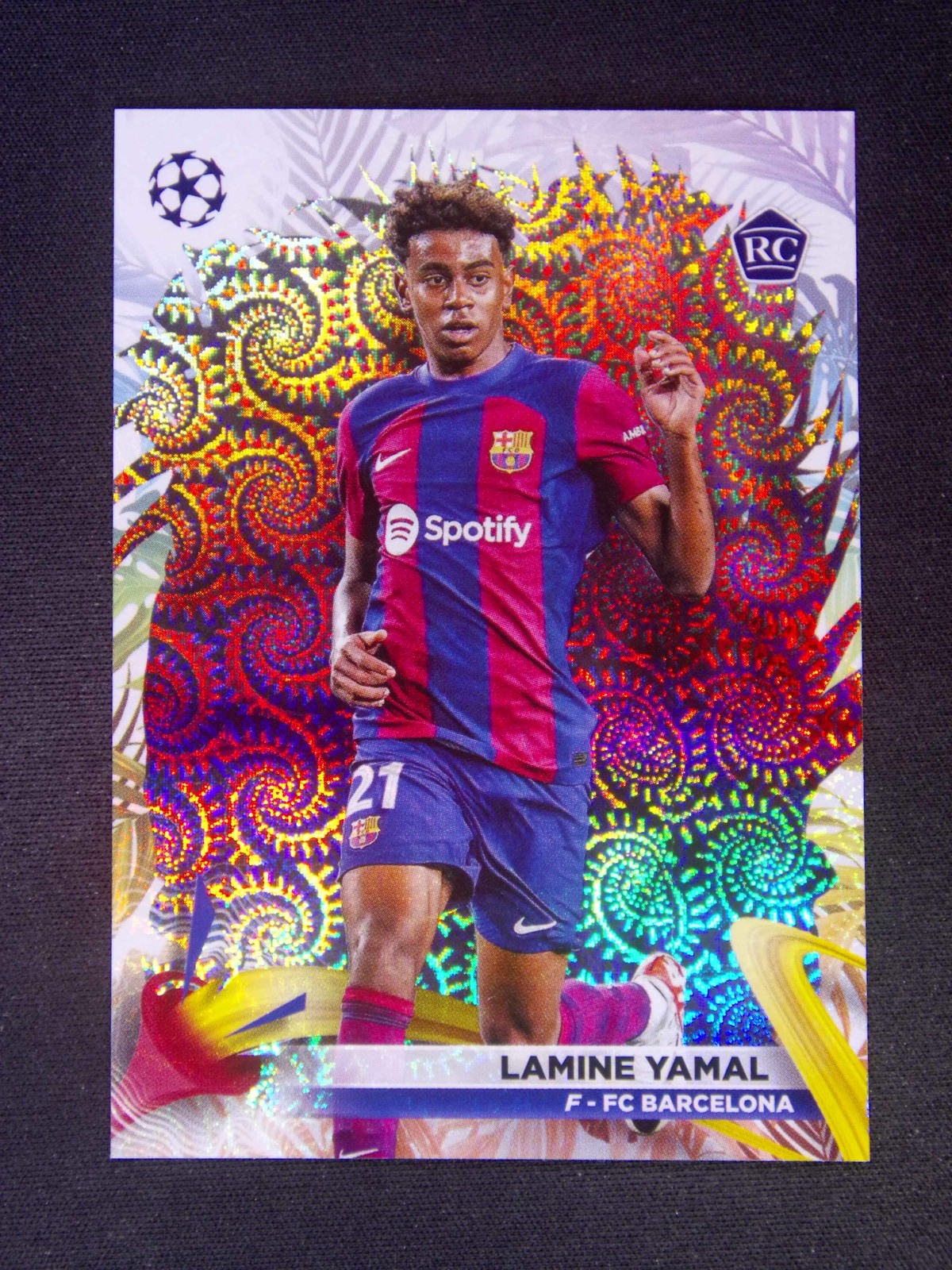 2023-24 Topps UEFA Carnaval Lamine Yamal #78 RC Rookie Mint