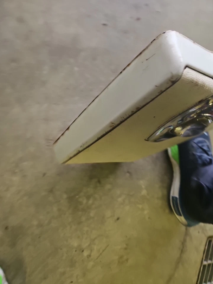 Detecto Bathroom Scale Vintage 1950s. White and Sparkles Glass Bubble RARE!! - Изображение 4 из 4