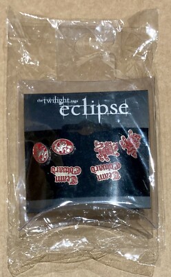 The Twilight Saga Eclipse - Set Of 3 Earrings - Team Edward, Cullen Crest & Lion