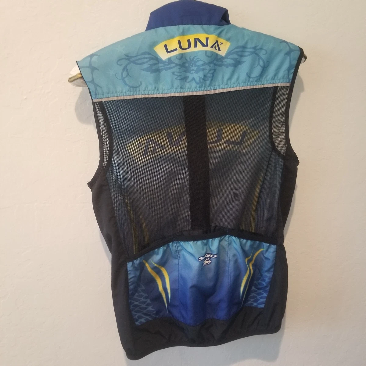 Sugoi hotsell cycling vest