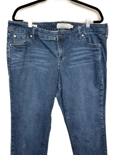 Torrid Boyfriend Jeans Size 16 R Med Wash Great Condition, Stretch, Flattering - Picture 3 of 8
