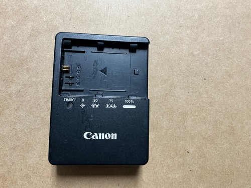 Original Canon LC-E6 Battery Charger for LP-E6 Battery