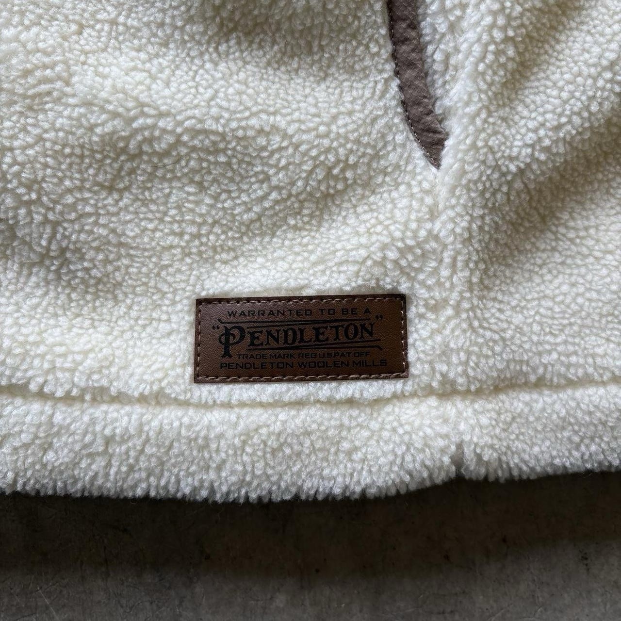 NWT Pendleton Aztec Fully Lined Fleece Plush Full… - image 5