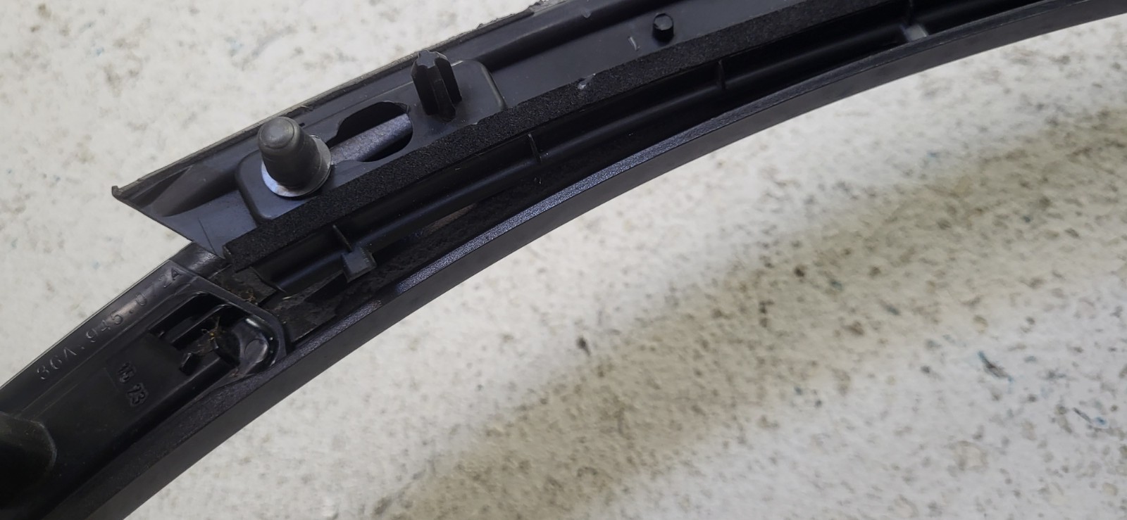 2021-2024 BENTLEY BENTAYGA FENDER FLARE PASSENGER SIDE FRONT USED OEM *DC9109