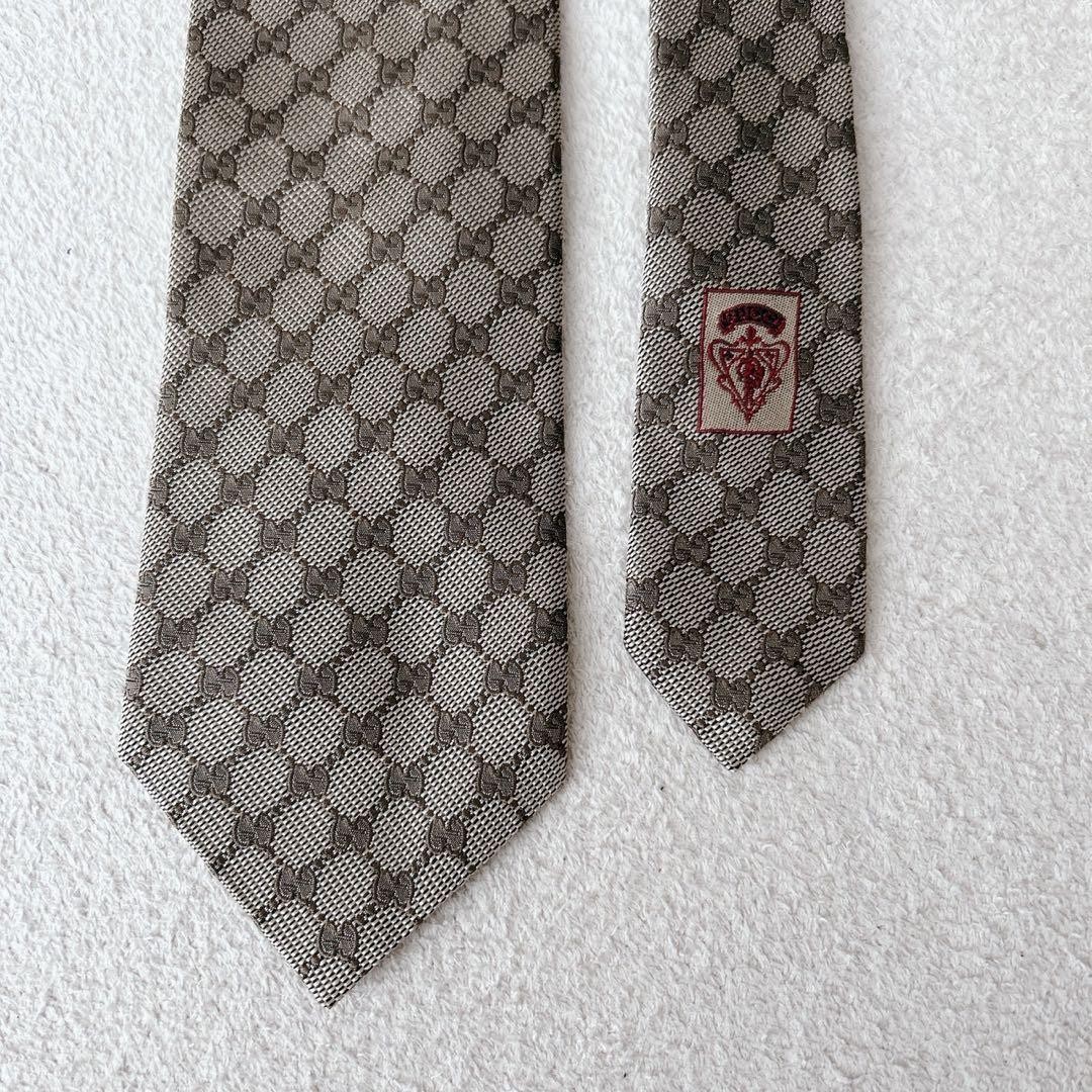 Excellent condition GUCCI GG pattern bee Shelley … - image 4