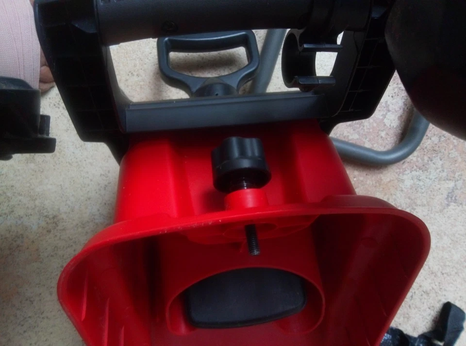 Gartenhäcksler Elektro (geringe Nutzung), Einhell GC-KS 2540 2000W Asthäcksler - Bild 4 von 4