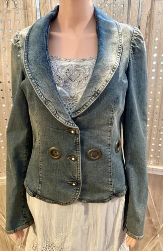 Giacca jeans Valentino rossa taglia 46 piccola elasticizzata lavaggio invecchiato denim aderente