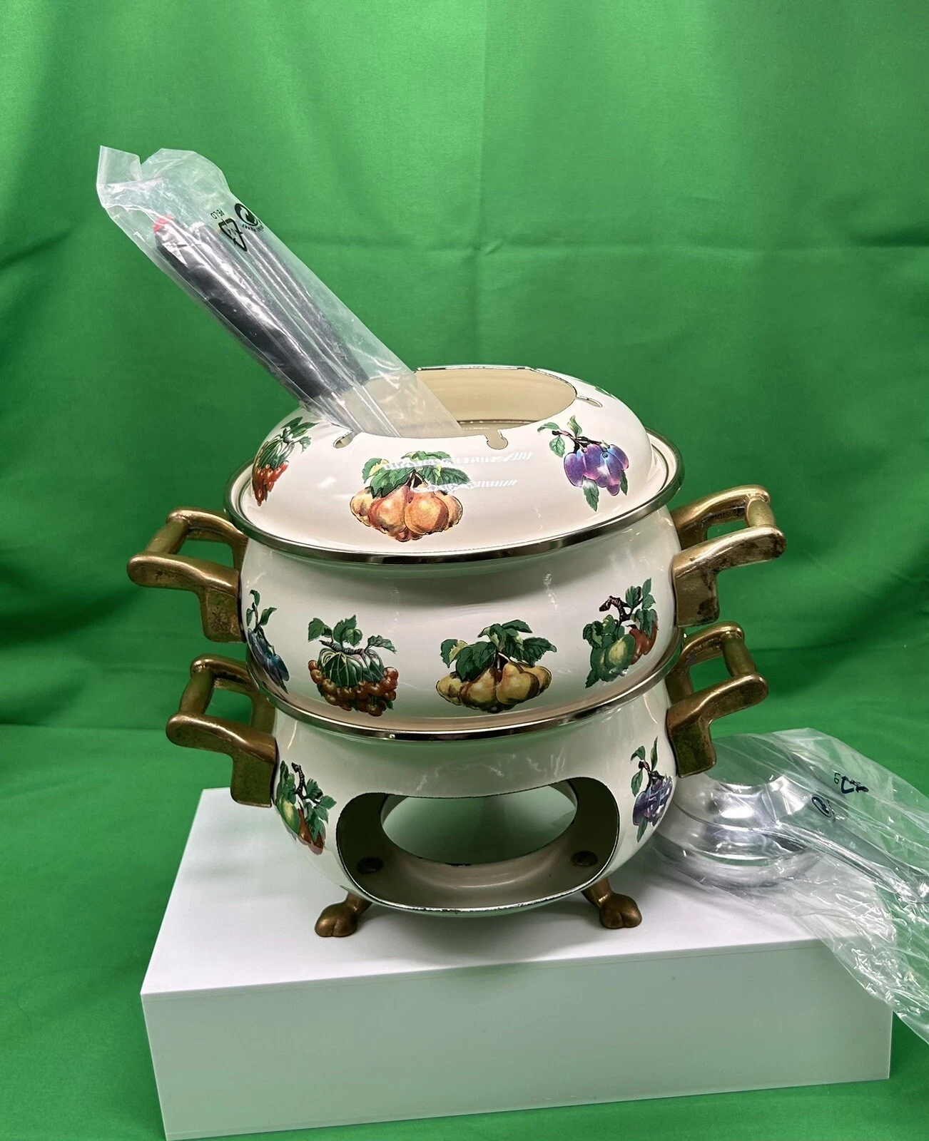 Vintage Fondue Set Garden Fruit TableTops Unlimited Enamel Kensington