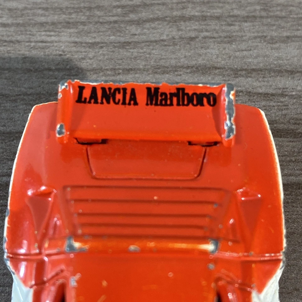 Tomica-#F66-Lancia Stratos Turbo/Marlboro-Escala 1/62 hecho en Japón Foto 2 de 4