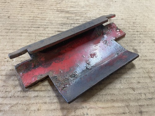 50030302 - Knife Guard For Bush Hog HM2008 HM2009 Disc Mower