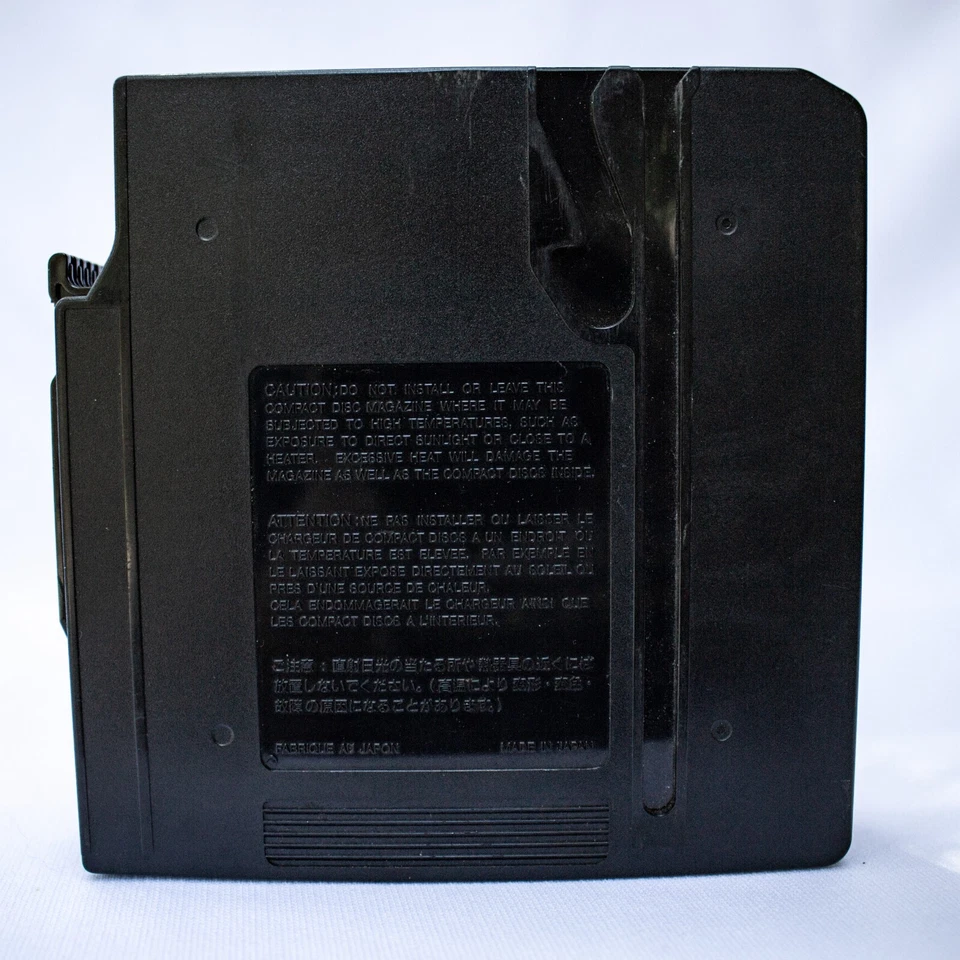 MERCEDES-BENZ CLK320 2001 Holder Changer Magazine 6 CD Disc OEM - Image 4 of 4