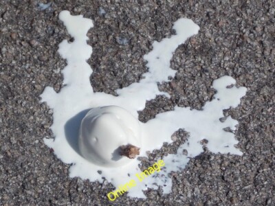 Photo 6x4 Aberdeen: ice cream misadventure Torry/NJ9505 While holding th c2013