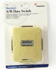 SHIELDED A/B DATA SWITCH BY RADIOSHACK 26-115 New