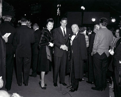 Robert Stack 8x10 Foto (Andere Größen Verfügbar)