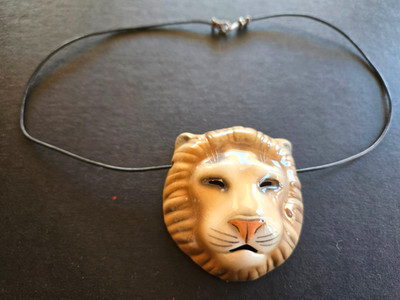 Vintage Ceramic Lion's Head pendant necklace on 18'' black cord