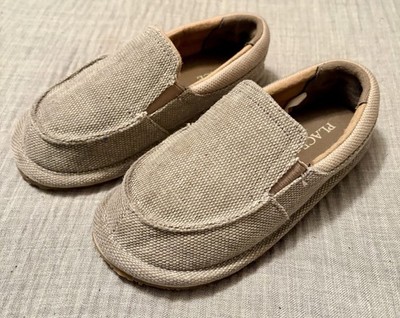 Little Boy s The Children s Place Tan Canvas Loafers/Dress Shoes Sz 11c Slip On