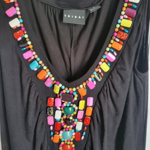 Tribal Damen Kleid Gr. Small schwarz mit klobigen Perlen auf Schrift weich und einzigartig - Bild 7 von 10