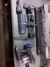 Dyson V8 Cordless Vacuum  Silver   Used