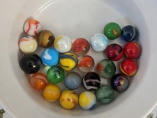 25 Vintage Mixed Glass Marbles Swirl Opaque Clear Shooter Size Lot