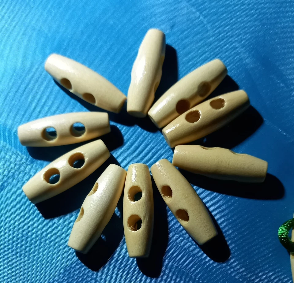 20 Holzknöpfe,Knebelknöpfe,oval naturfarben, L 30mm, 2 Loch Bohrung Restposten - Bild 2 von 3