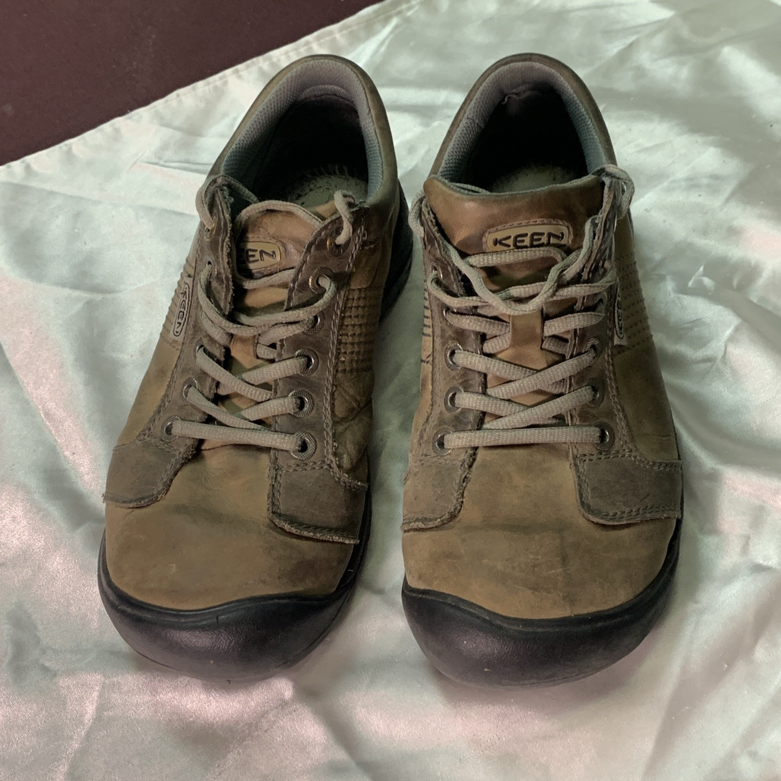 Scarpe Keen in pelle marrone Austin taglia 9 ottime condizioni senza suola