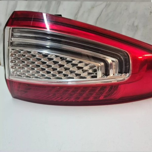 Rechts LED Außen Rückleuchte Stopleuchte für Ford Mondeo MK4 2011-2012 - Bild 6 von 9