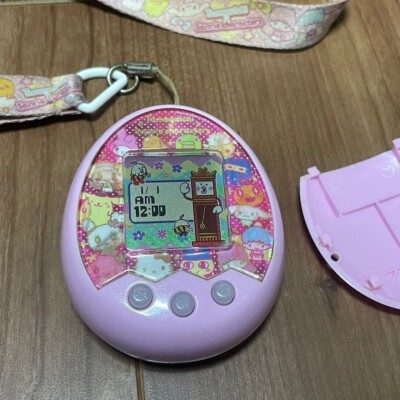 Tamagotchi mix Sanrio m!x ver. PINK Toys R Us Limited Bandai