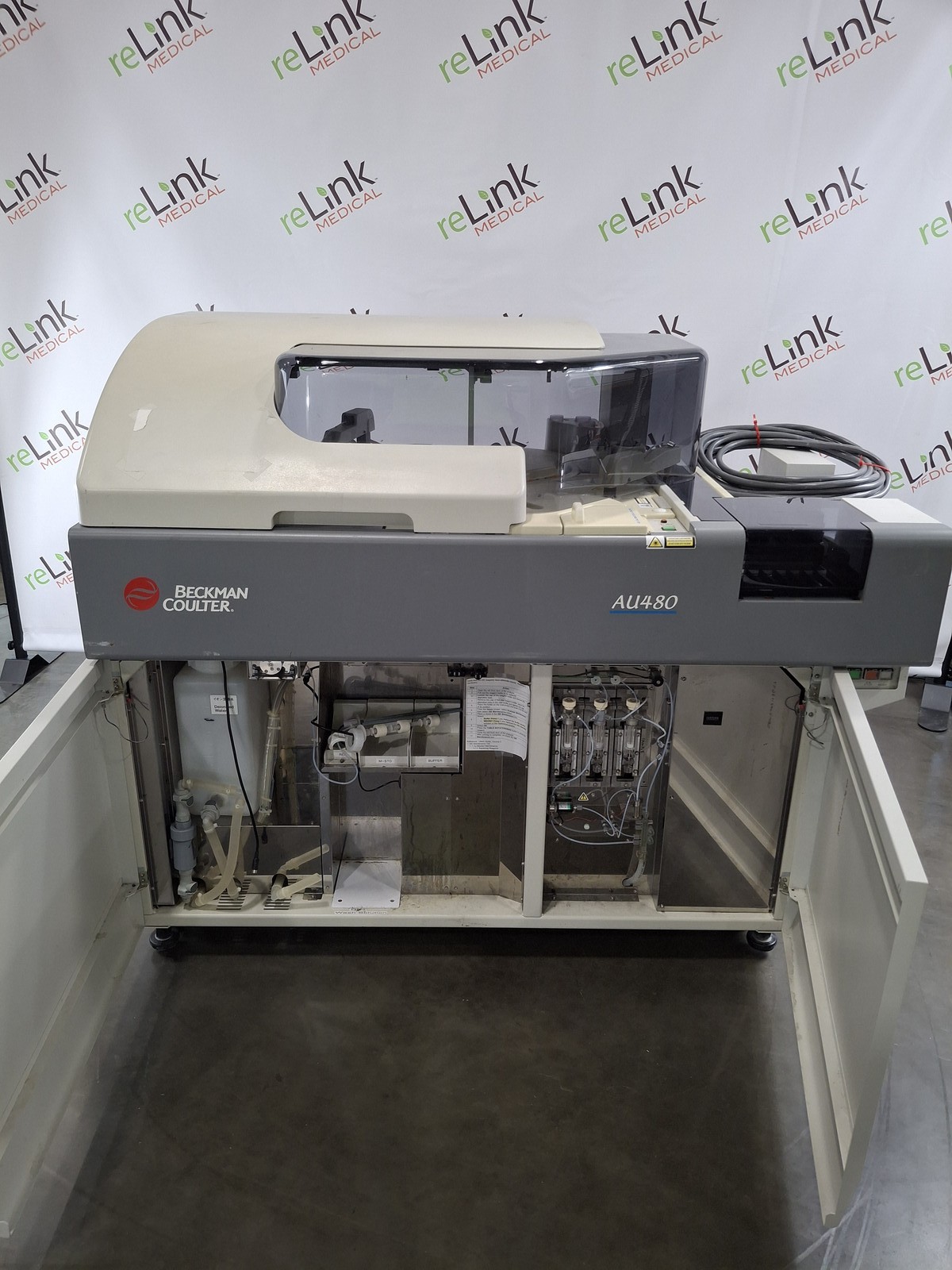 Beckman Coulter AU480 Chemistry Analyzer