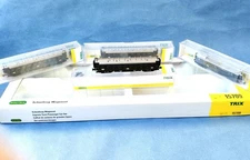 MINITRIX: EXPRESS TRAIN, 4 CARS, IN JOINT BOX. Ref.: 15709 - NEW -