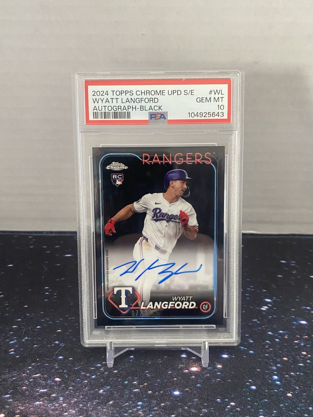 Topps 2024 Chrome UPD Sapphire Wyatt Langford Black On Card Auto /10 PSA 10 RC