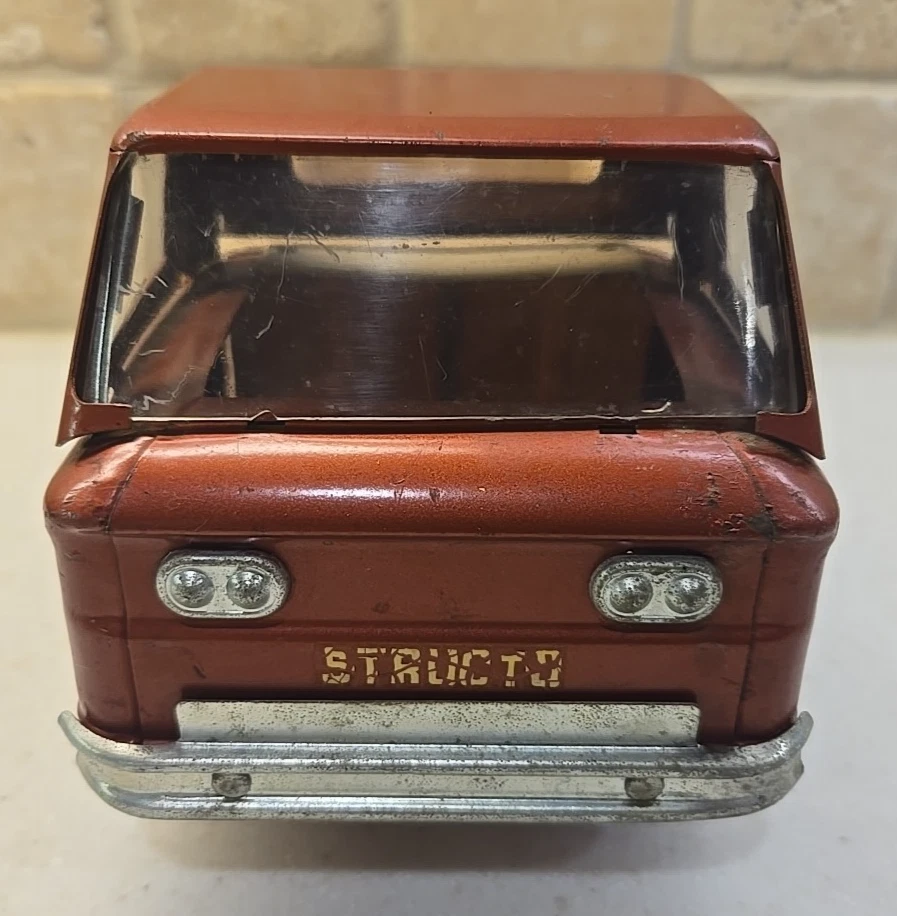 VINTAGE, STRUCTO 1960'S CHEVY CORVAIR RAMP SIDE TRUCK !!ALL ORIGINAL!! - Image 3 of 4