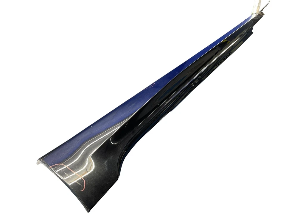 2019-2024 BMW M850I G16 GRAN COUPE LEFT SKIRT ROCKER MOULDING *SCRATCHES DAMAGE - Image 4 of 4