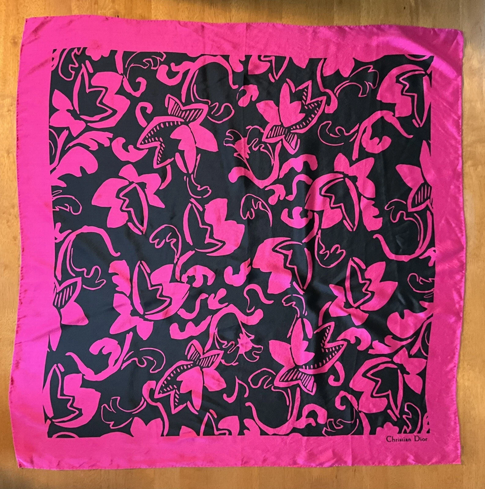Écharpe vintage en soie florale abstraite florale noire Christian Dior Magenta 31