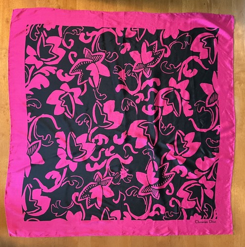 Vintage Christian Dior Magenta Black Abstract Floral Silk Scarf 31"x31" Roll Hem - 第 1/11 張圖片