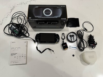 PlayStation Portable PSP-1001 / 98507 Piano Black With Box & Charger, No Battery
