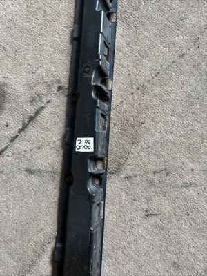2011 BMW X5 Passenger Side Skirt Bracket 7207195 Good for sale 