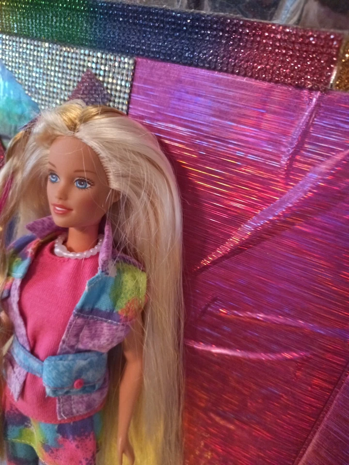 De colección Años 90 Cabello Largo Rubio Ojos Azules con Caliente Traje de Patinaje Brazalete Foto 3 de 4