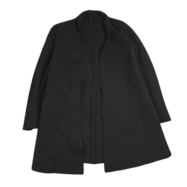 Daphné Ineichen Mantel schwarz 100% Schurwolle vorne offen Made in Switzerland