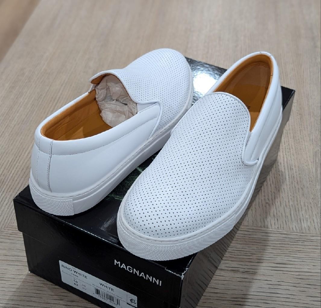 $398 Mens Magnanni  display picture 3
