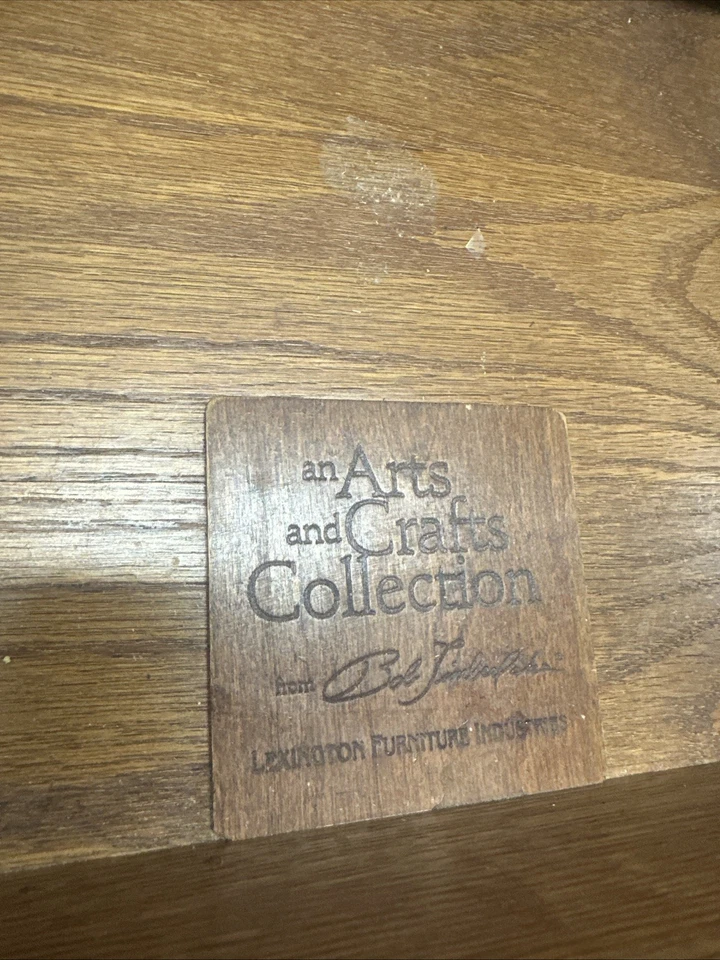 Mesa auxiliar o auxiliar vintage Lexington Bob Timberlake artesanal de roble macizo Foto 4 de 4