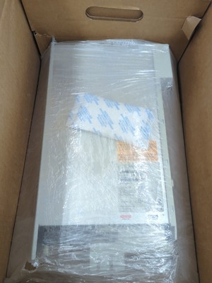 Siemens 6SE7021-0EP60  SIMOVERT MASTERDRIVES VECTOR CONTROL New In Box 