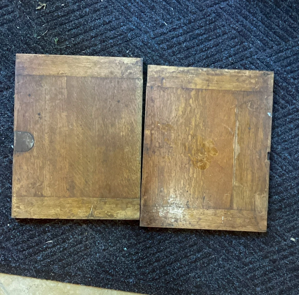 Painéis de porta buffet esculpidos antigos recuperados, par de portas de armário arquitetônicas - Imagem 4 de 4