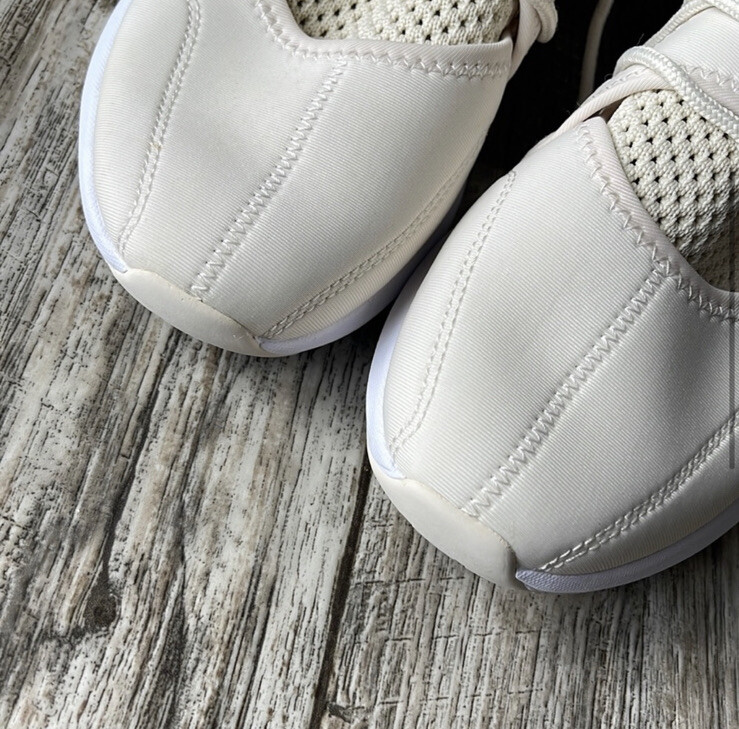 Fabletics Brookside Performance Sneaker, 9 - image 4