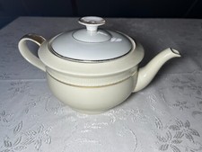 Arzberg Bavaria Porzellan große Kanne mit Deckel, Weiß und mit Goldrand