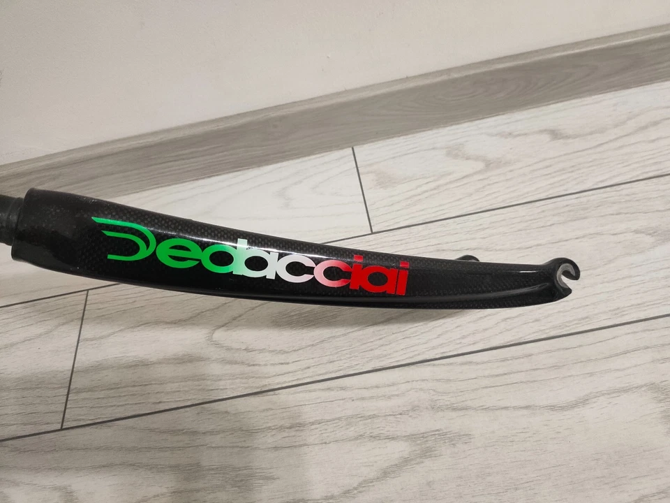 Deda Dedacciai Road Bicycle Fork 700C 1-1/8" Racing Threadless Carbon 369 grams - Image 4 of 4